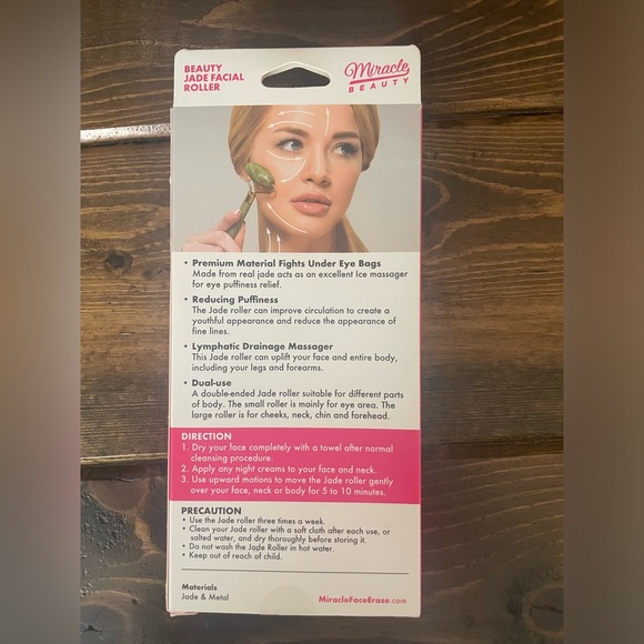 New Beauty Jade Facial Roller - Picture 2 of 2